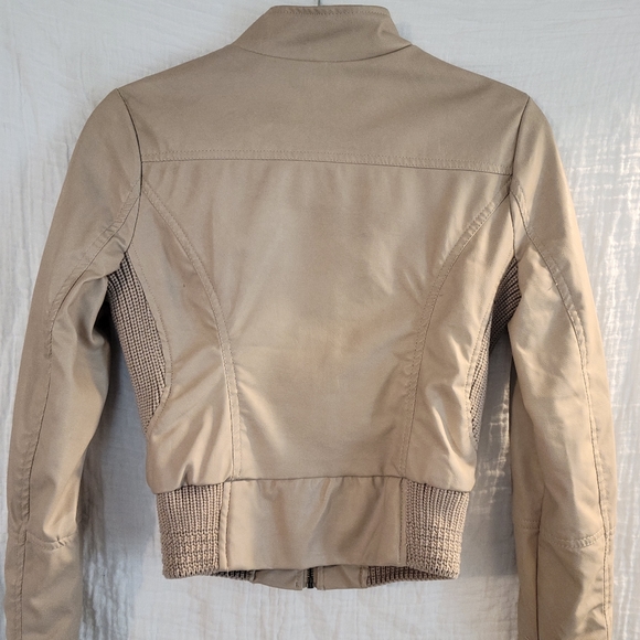 Small faux leather jacket - Picture 2 of 3